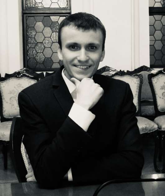 Денис Борисов